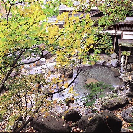 ホテル 貝掛温泉 湯沢市 エクステリア 写真