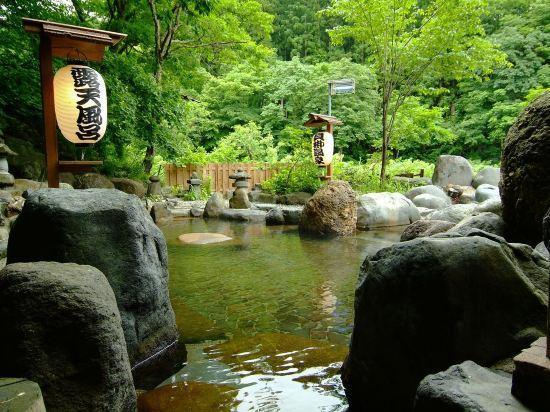 ホテル 貝掛温泉 湯沢市 エクステリア 写真