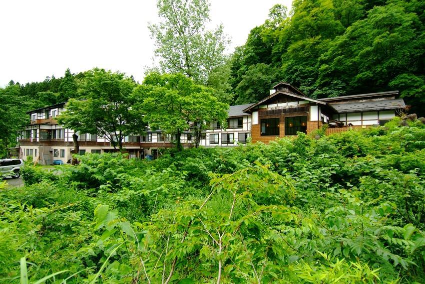 ホテル 貝掛温泉 湯沢市 エクステリア 写真